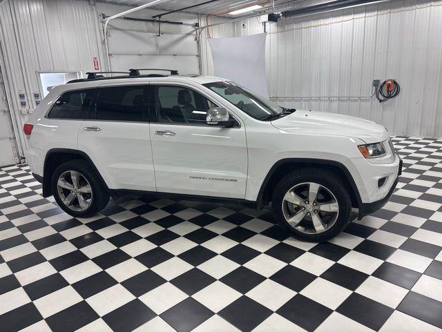 used 2014 Jeep Grand Cherokee car, priced at $11,720