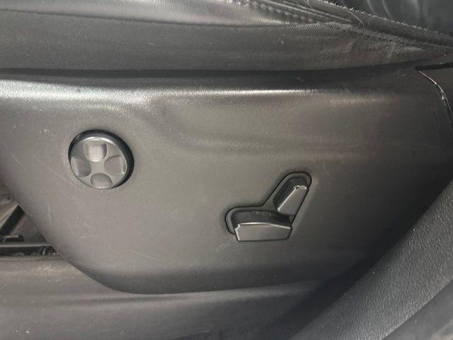 used 2014 Jeep Grand Cherokee car, priced at $11,720