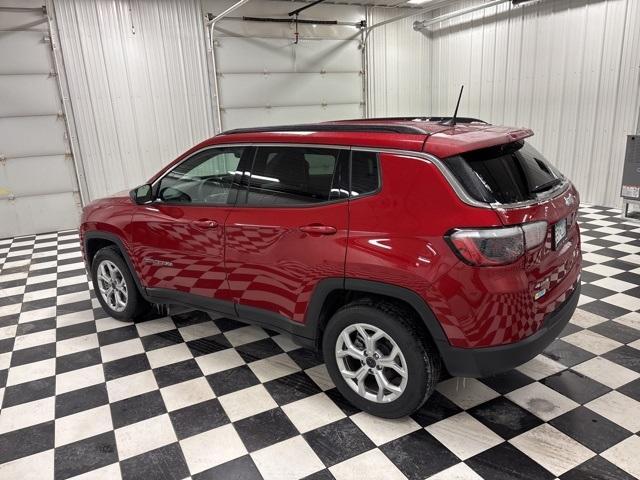 new 2025 Jeep Compass car, priced at $28,990
