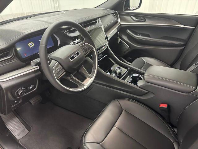 new 2026 Jeep Grand Cherokee L car, priced at $45,870