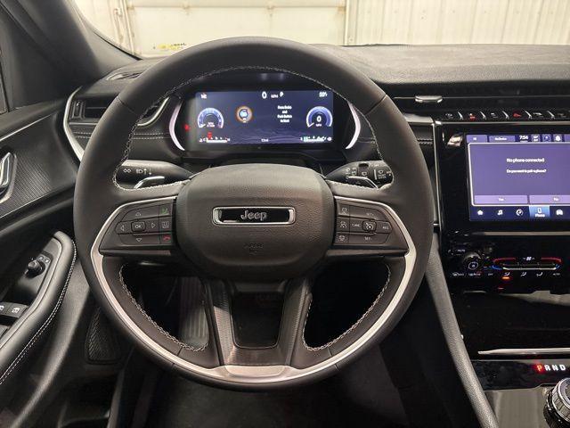 new 2026 Jeep Grand Cherokee car, priced at $37,000