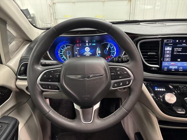 used 2023 Chrysler Pacifica Hybrid car, priced at $27,001