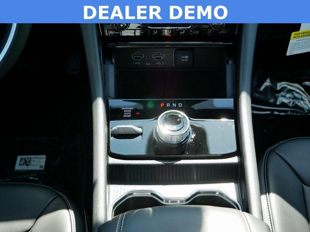 new 2025 Jeep Grand Cherokee car, priced at $43,750