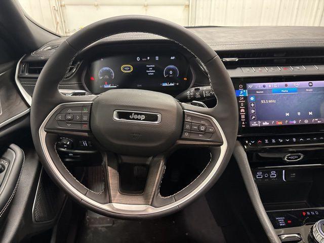 new 2026 Jeep Grand Cherokee L car, priced at $44,750