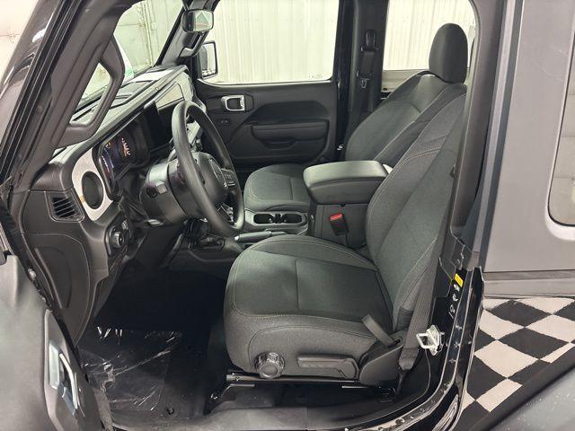 new 2026 Jeep Wrangler car, priced at $35,620