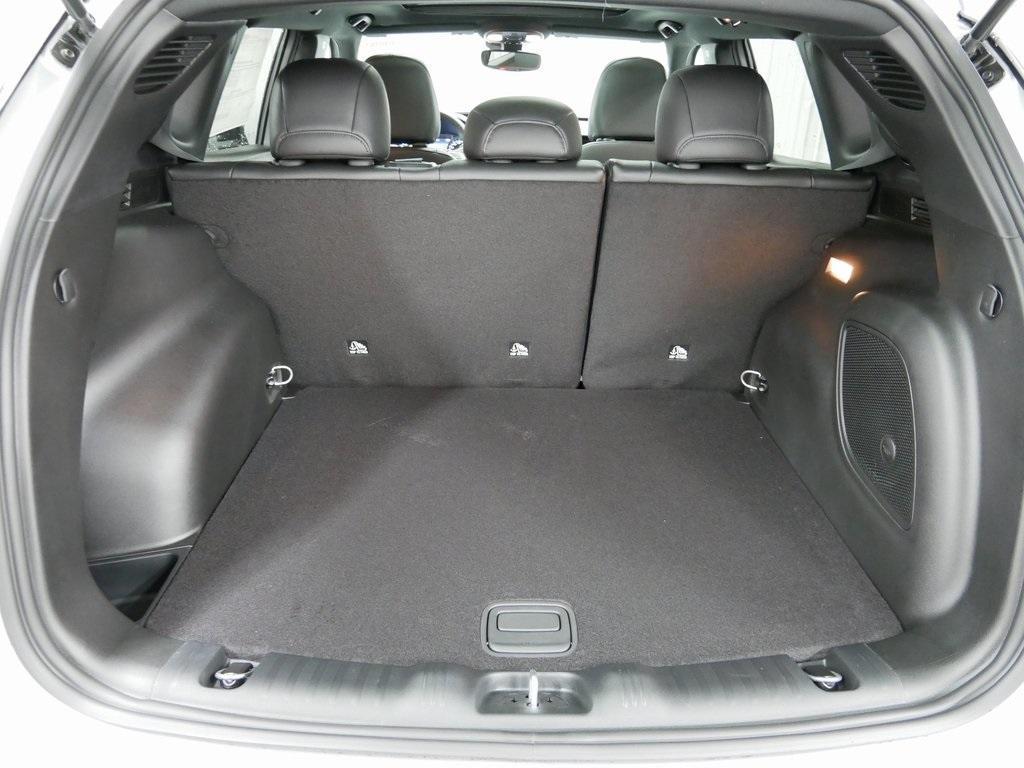 new 2025 Jeep Compass car, priced at $33,990