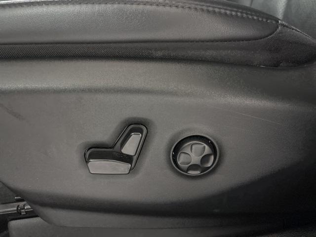 used 2024 Chrysler Pacifica Hybrid car, priced at $28,999