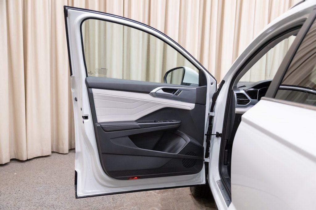 new 2026 Volkswagen Taos car, priced at $37,026