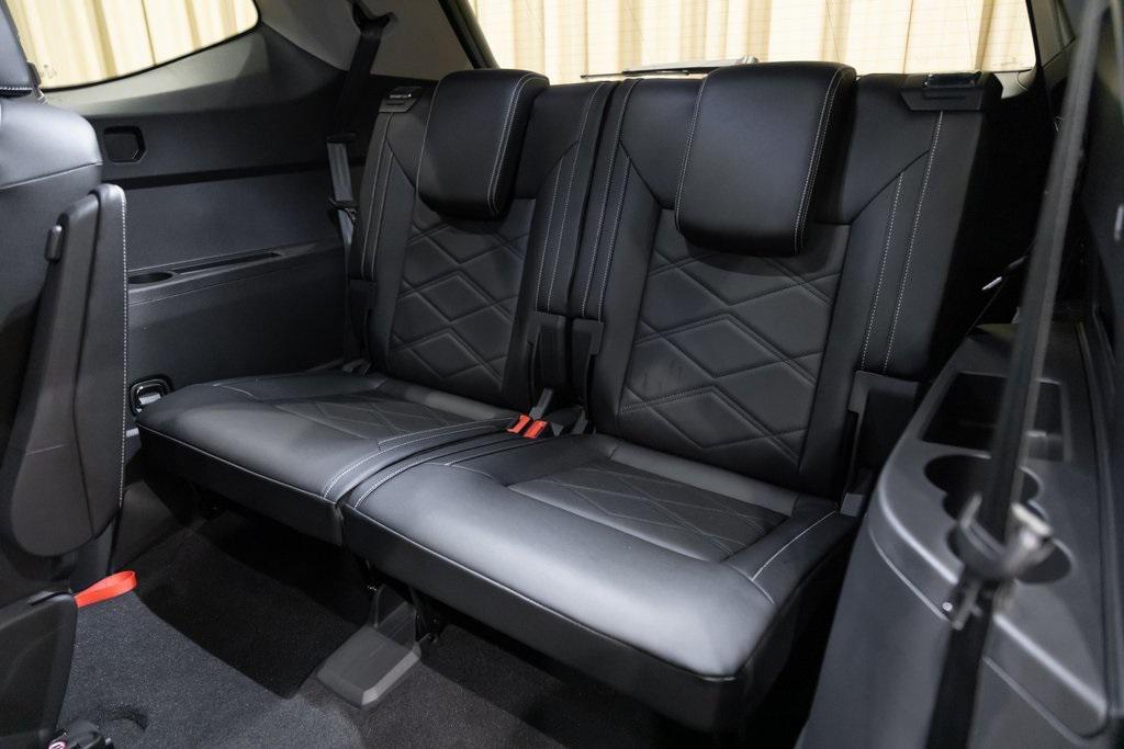 new 2026 Volkswagen Atlas car, priced at $49,075