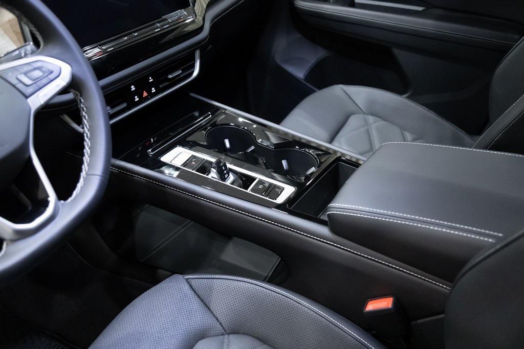 new 2026 Volkswagen Atlas car, priced at $49,075