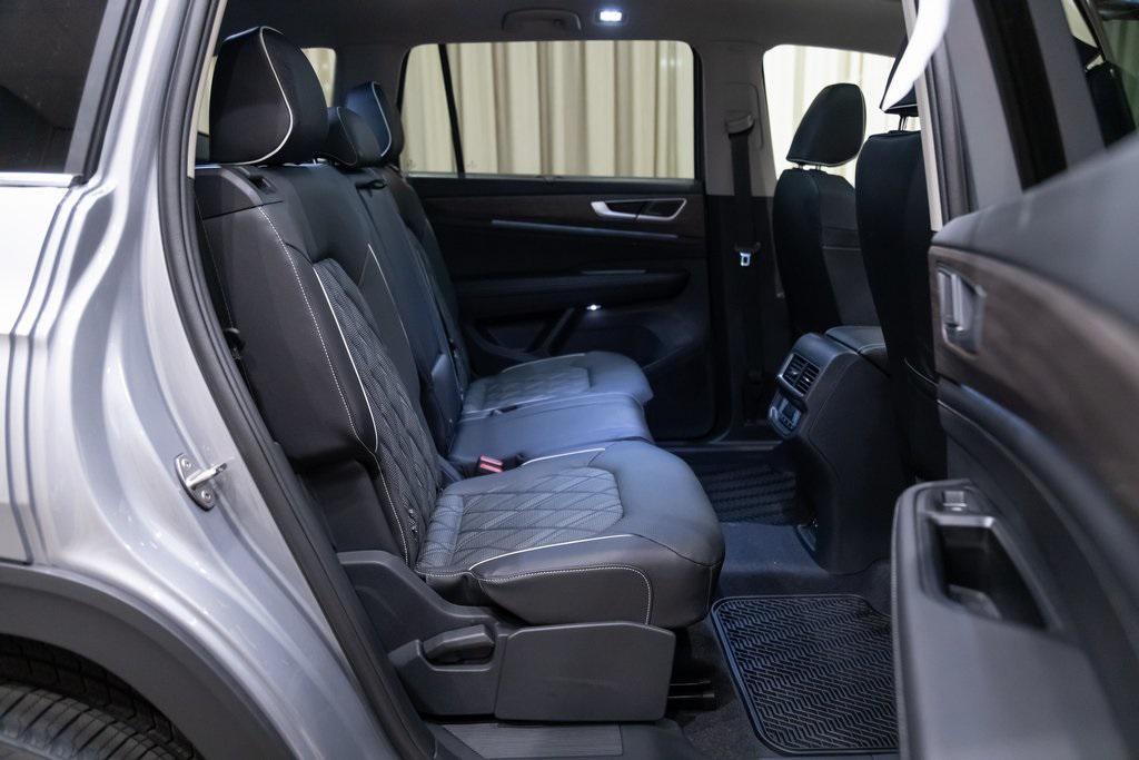 new 2026 Volkswagen Atlas car, priced at $57,248