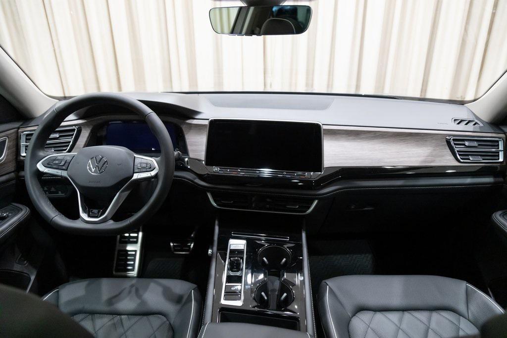 new 2026 Volkswagen Atlas car, priced at $57,248