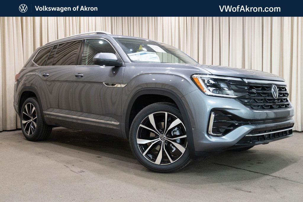 new 2025 Volkswagen Atlas car, priced at $54,738