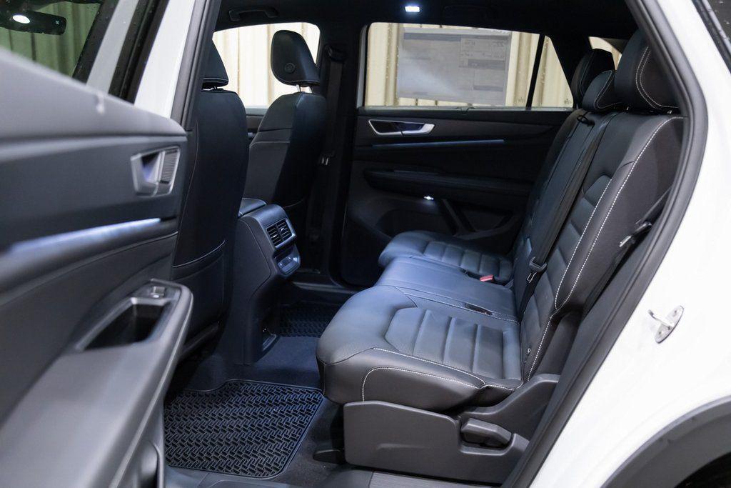 new 2026 Volkswagen Atlas Cross Sport car, priced at $51,133