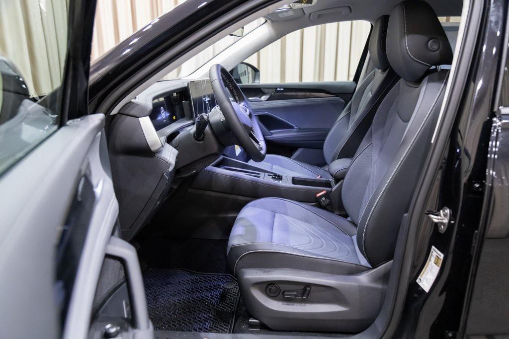 new 2026 Volkswagen Tiguan car, priced at $37,697