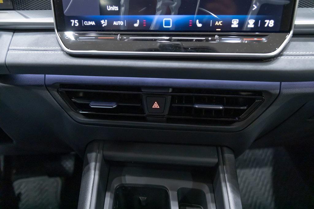 new 2026 Volkswagen Tiguan car, priced at $37,697