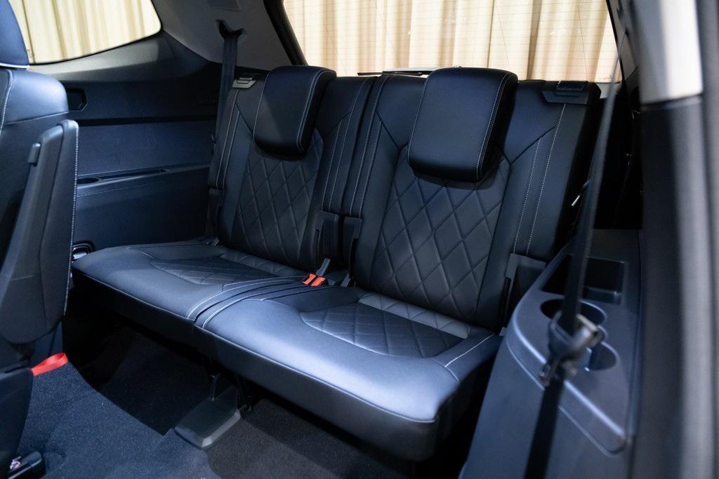 new 2026 Volkswagen Atlas car, priced at $58,398