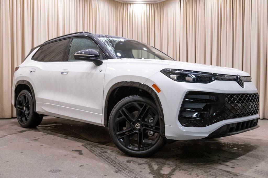 new 2026 Volkswagen Tiguan car, priced at $42,187