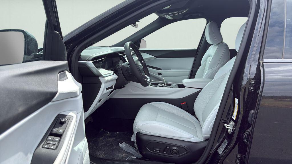 new 2026 Jeep Cherokee car, priced at $38,064