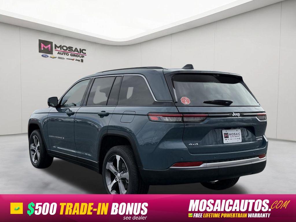 new 2026 Jeep Grand Cherokee car, priced at $42,443