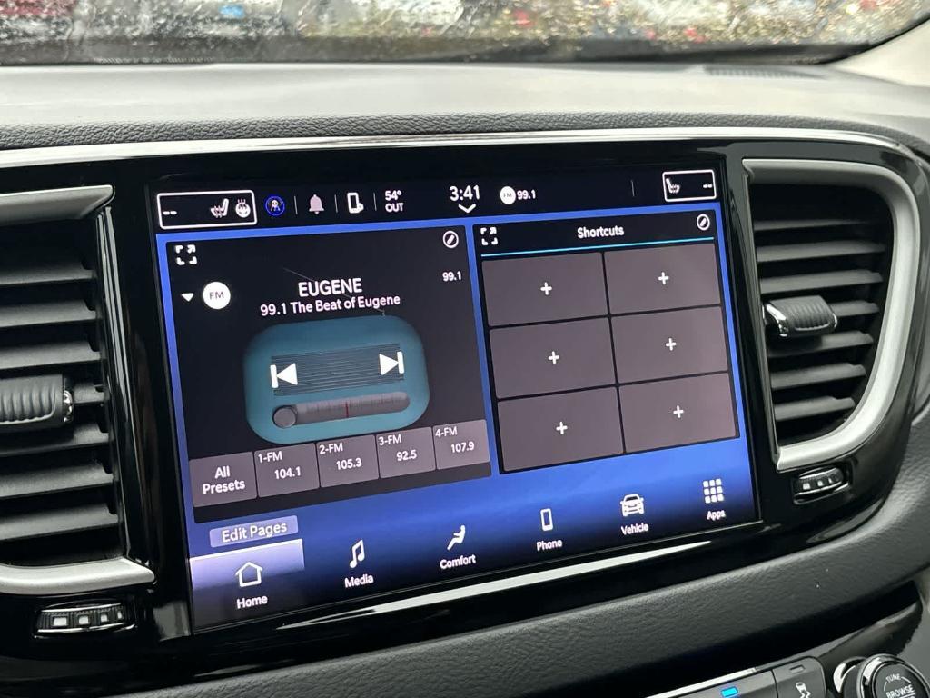 used 2024 Chrysler Pacifica car, priced at $23,990