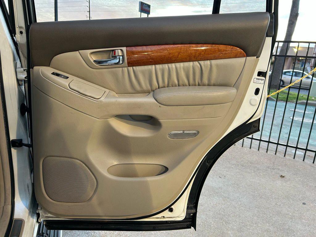 used 2005 Lexus GX 470 car, priced at $9,900