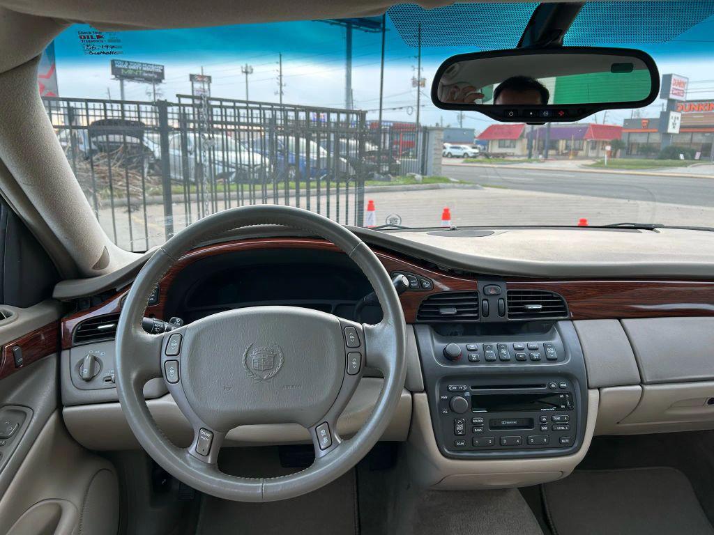 used 2000 Cadillac DeVille car, priced at $5,900