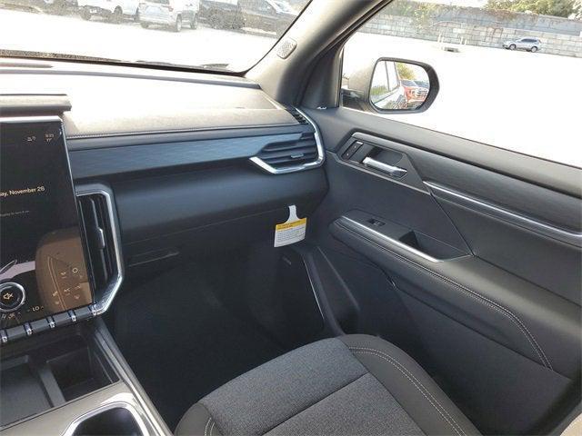 new 2026 GMC Acadia car, priced at $42,332