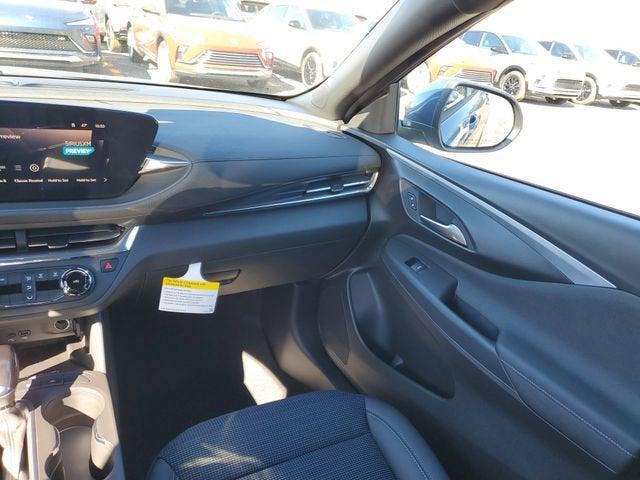 new 2026 Buick Envista car, priced at $25,013