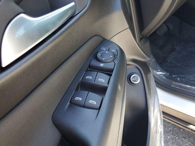 new 2026 Buick Envista car, priced at $25,062