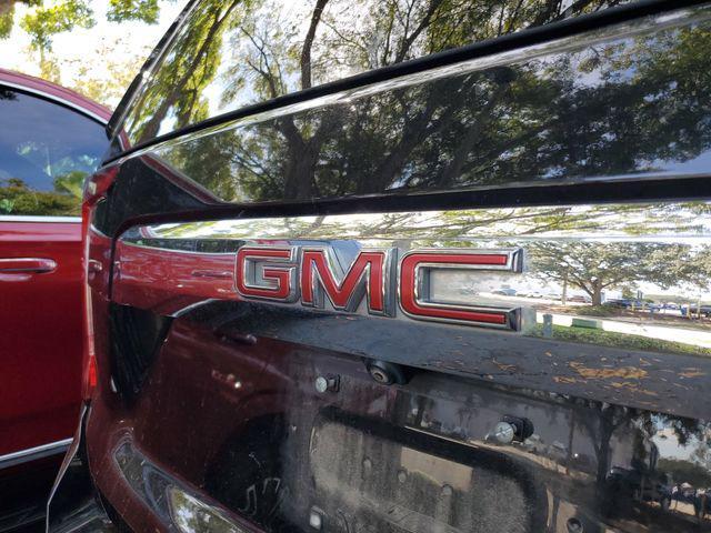 used 2022 GMC Yukon car, priced at $41,367