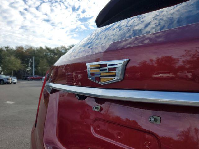 used 2020 Cadillac XT5 car, priced at $25,460