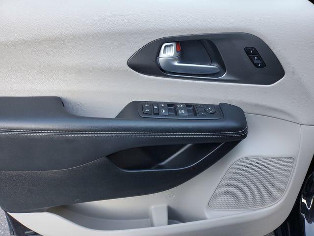 used 2024 Chrysler Pacifica car, priced at $23,981