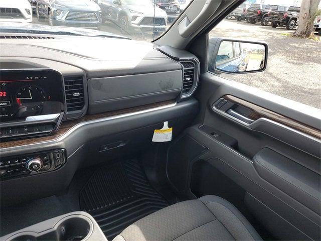 new 2026 GMC Sierra 1500 car, priced at $44,233