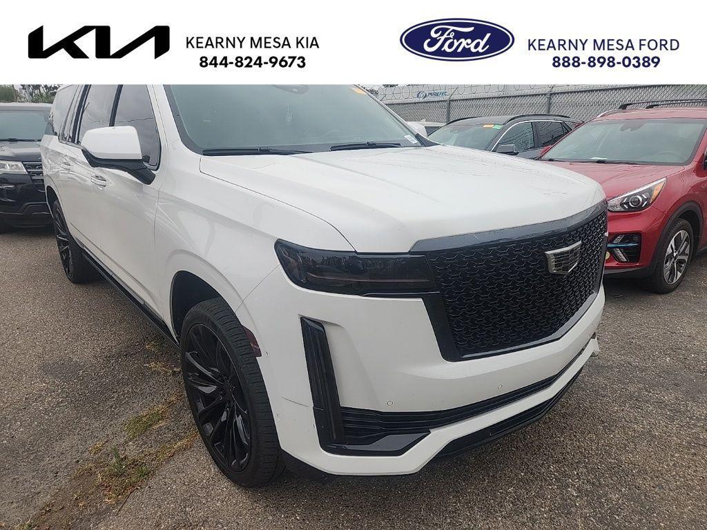 used 2022 Cadillac Escalade ESV car, priced at $55,491