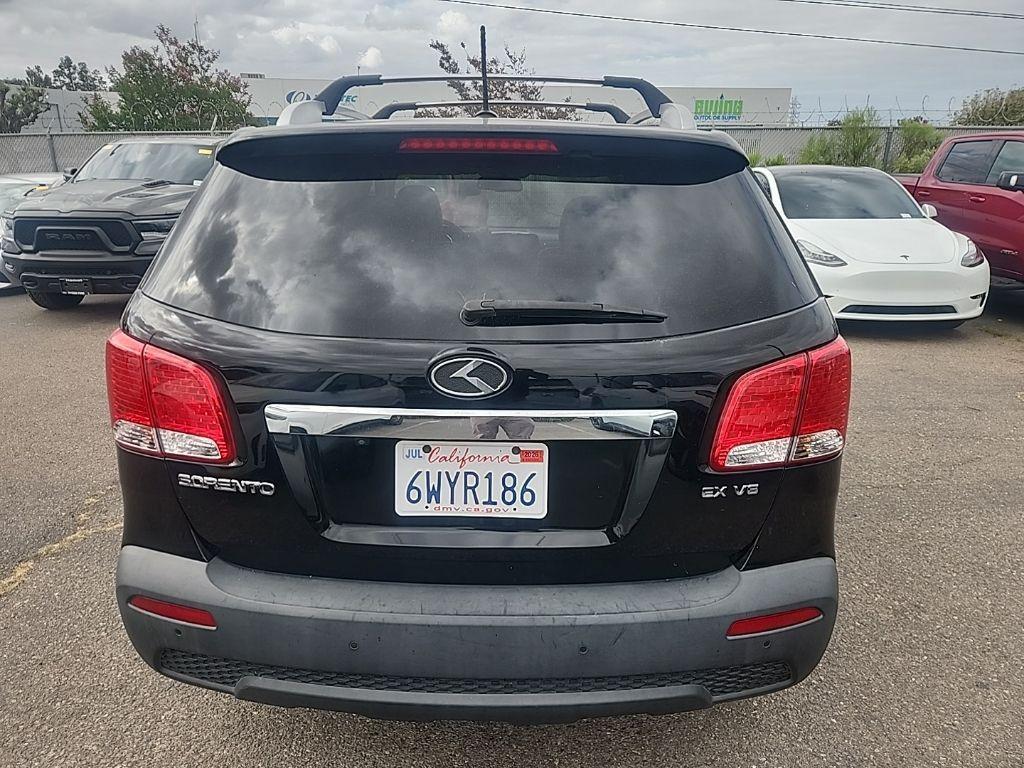 used 2013 Kia Sorento car, priced at $8,991