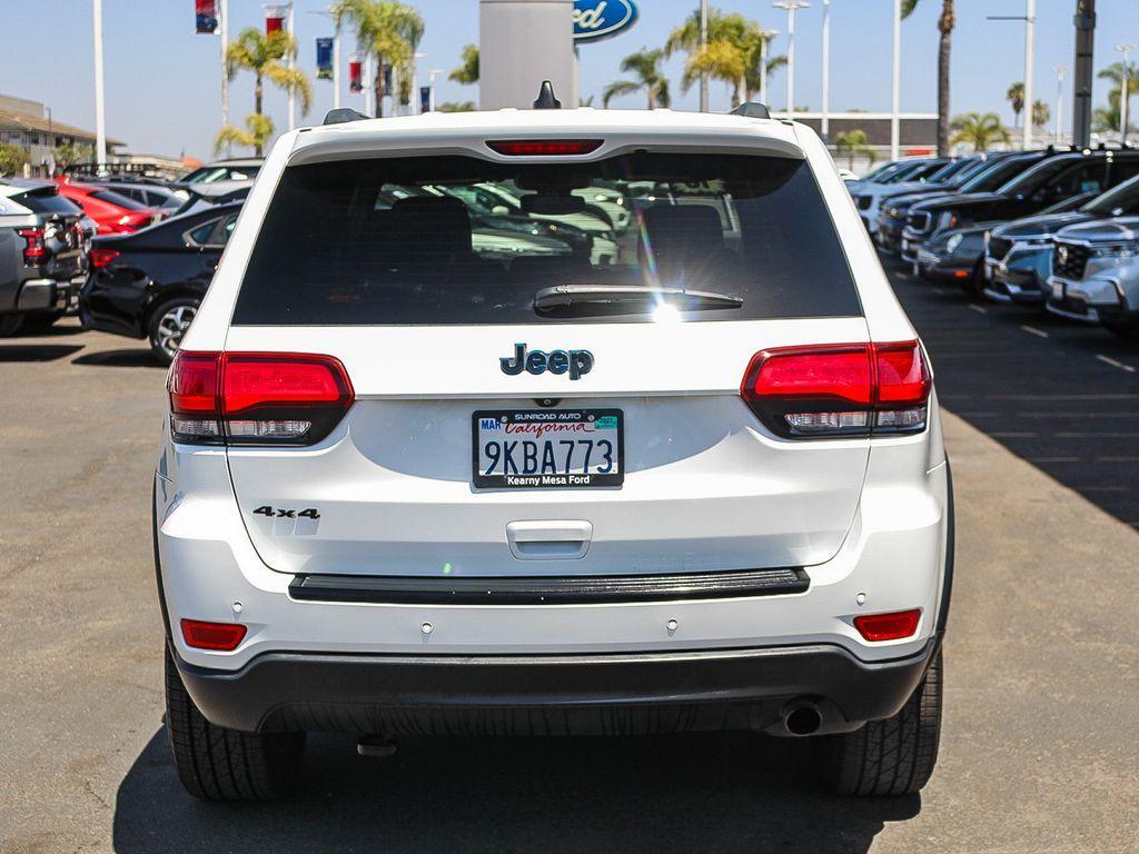 used 2018 Jeep Grand Cherokee car, priced at $17,551