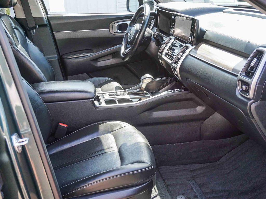 used 2021 Kia Sorento car, priced at $24,351