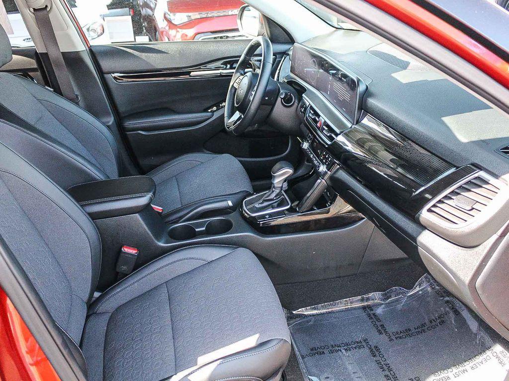 used 2024 Kia Seltos car, priced at $22,891