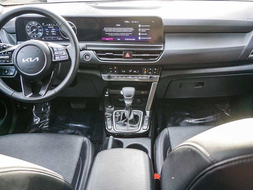 used 2024 Kia Seltos car, priced at $24,132