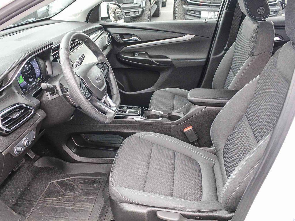used 2022 Chevrolet Bolt EUV car, priced at $20,691