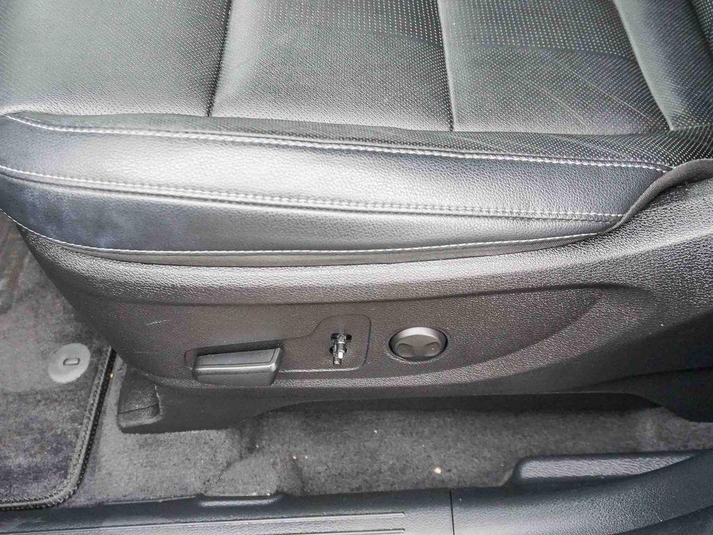 used 2024 Kia Telluride car, priced at $33,212