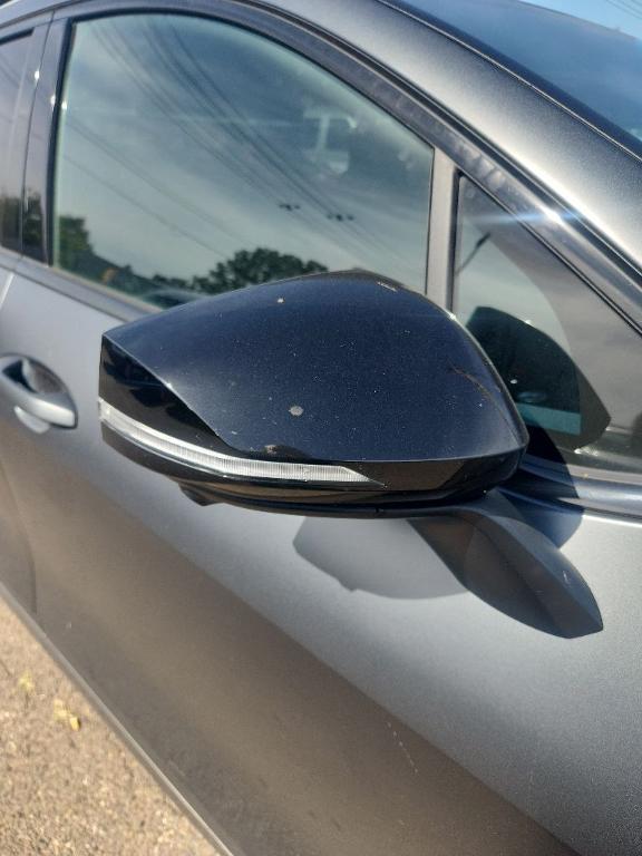 used 2023 Kia Sportage Plug-In Hybrid car, priced at $29,991