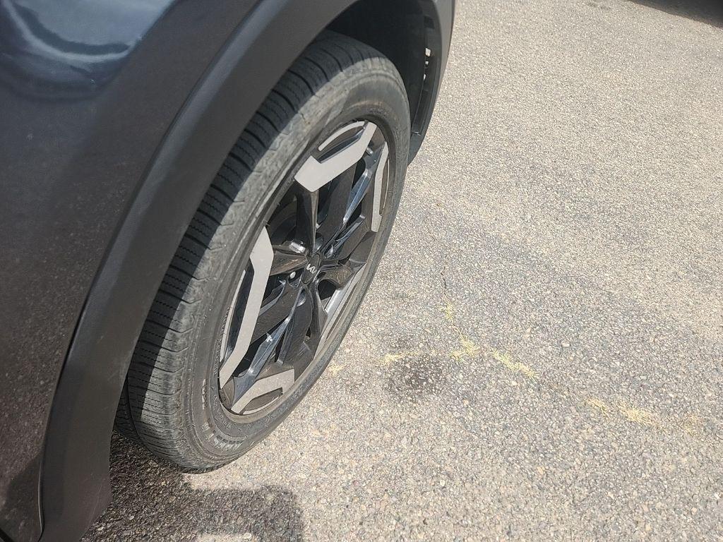 used 2023 Kia Telluride car, priced at $31,361