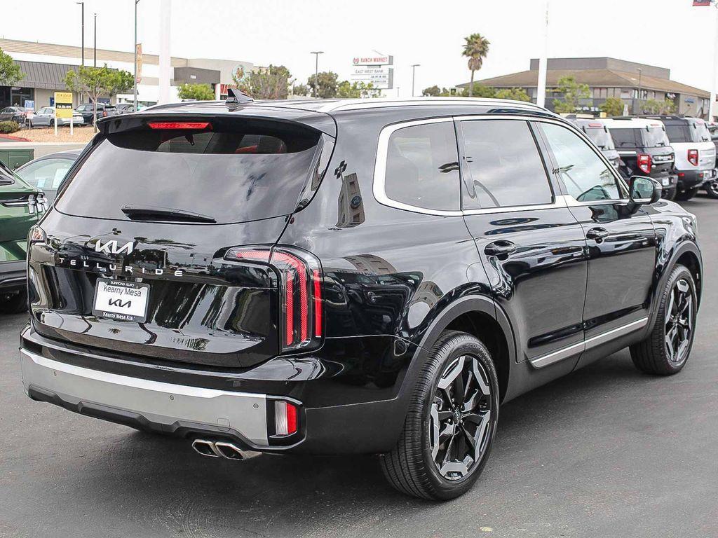 used 2024 Kia Telluride car, priced at $37,991