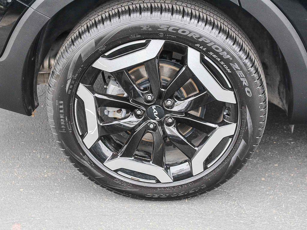 used 2024 Kia Telluride car, priced at $37,991