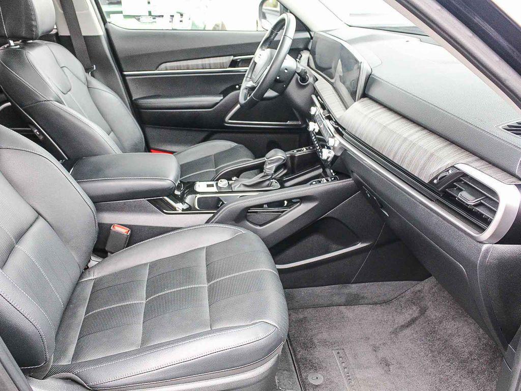 used 2024 Kia Telluride car, priced at $37,991
