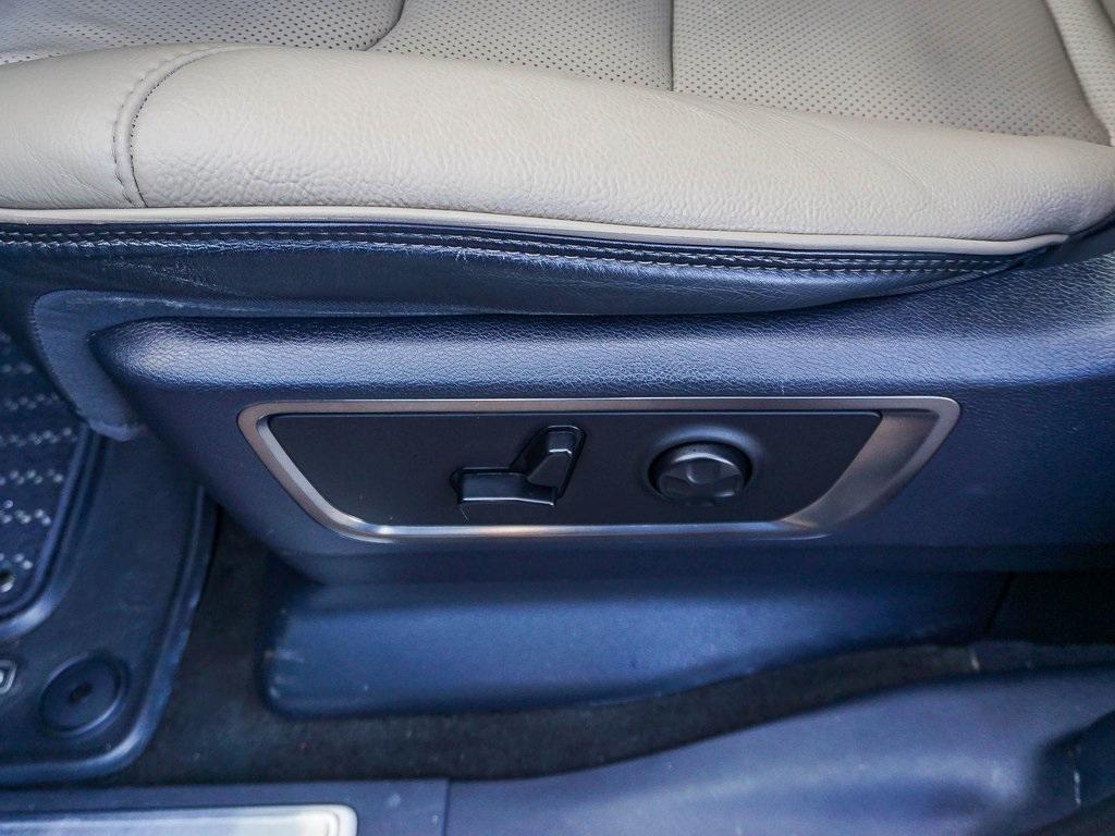 used 2019 Ram 1500 car, priced at $28,462