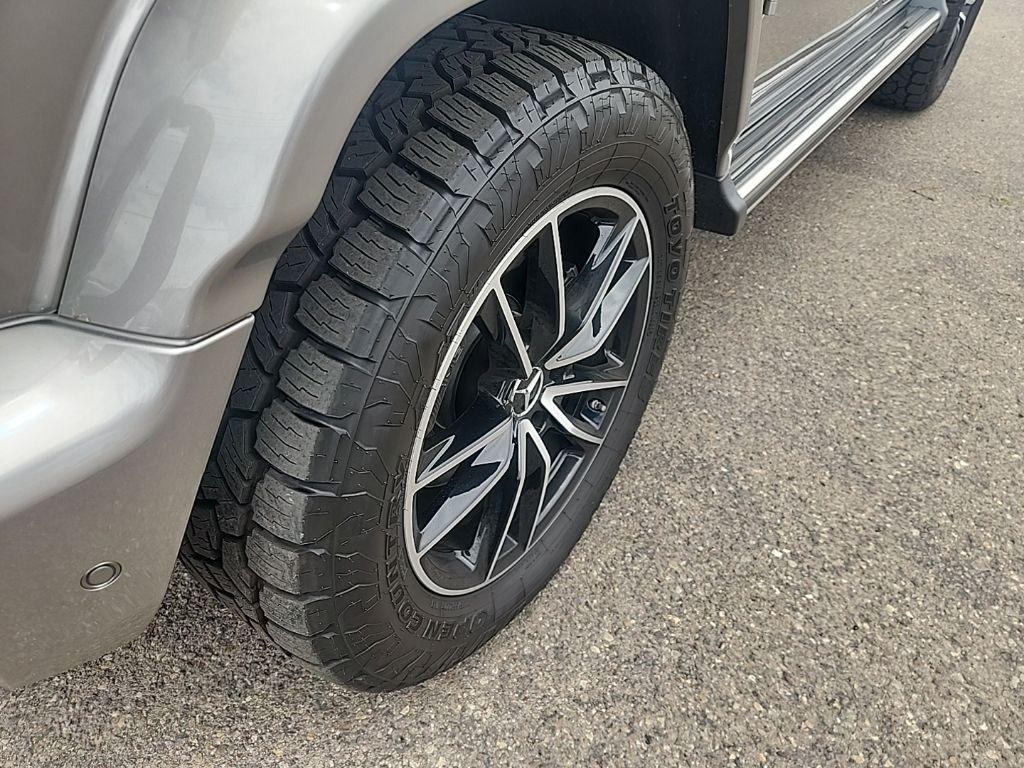 used 2021 Mercedes-Benz G-Class car, priced at $119,991