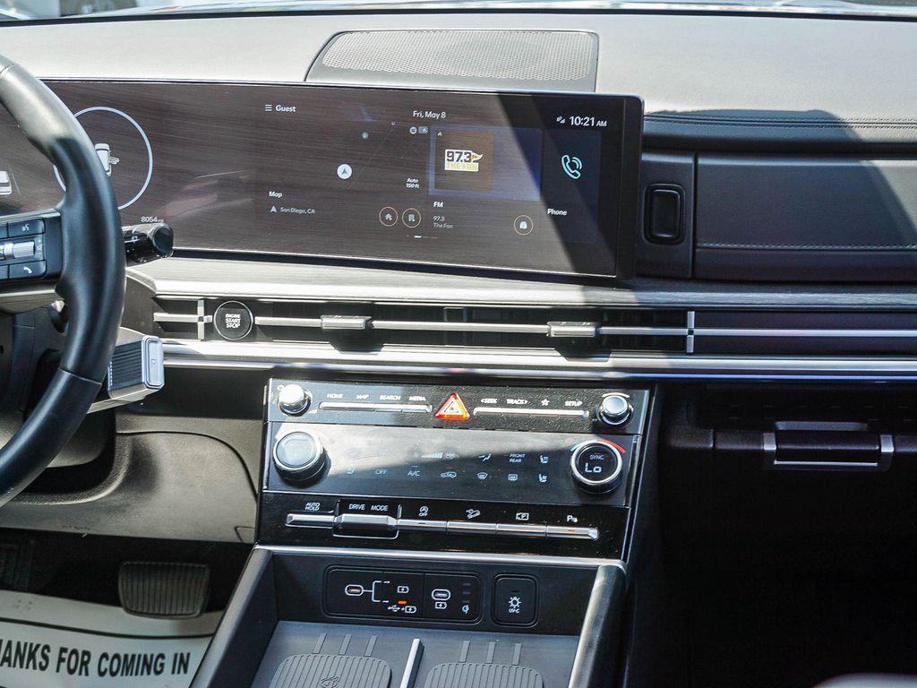 used 2025 Hyundai Santa Fe car, priced at $36,412